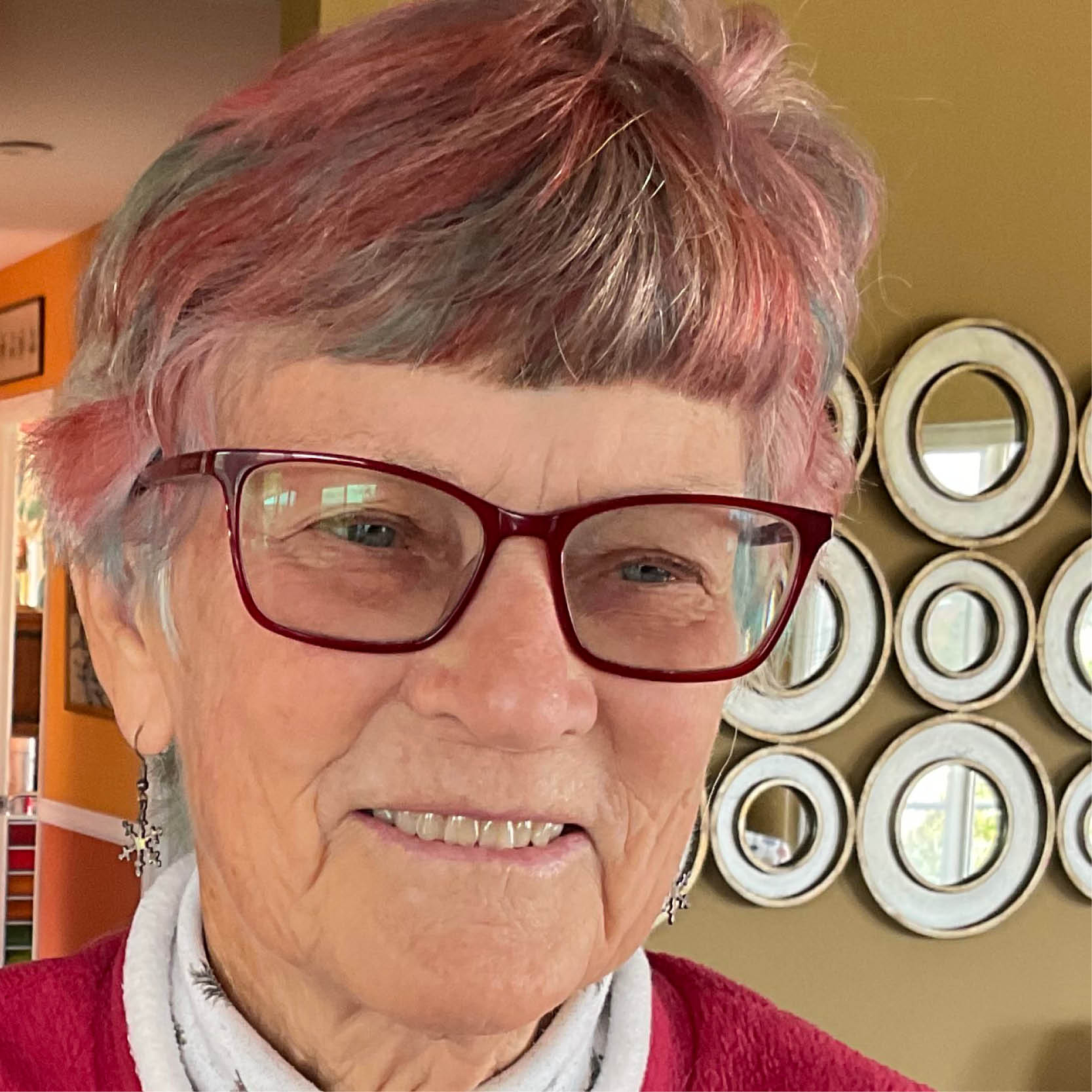 Carolyn (Lyn) Earl